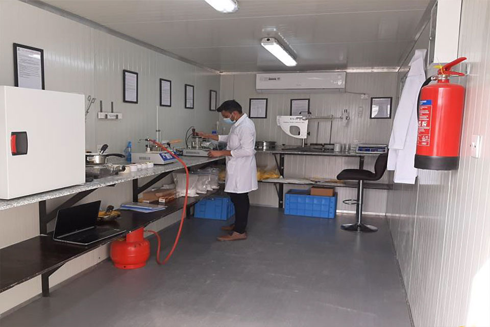 Byblos Road Marking Thermoplastic Paint Laboratory-Quality Testing