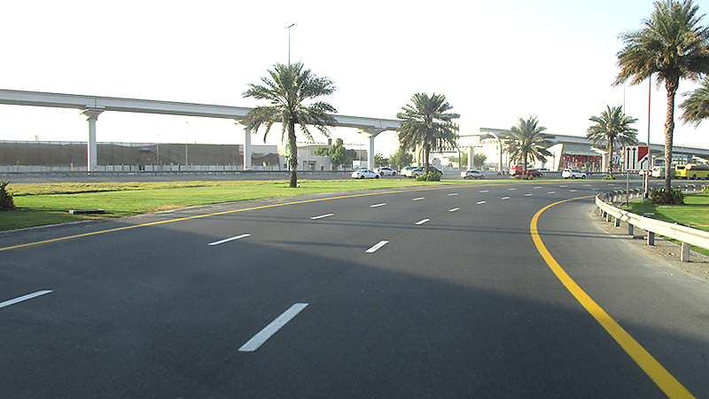 White Dotted and Yellow Solid Lines Machine Marking, Sheikh Zayed Road, Dubai